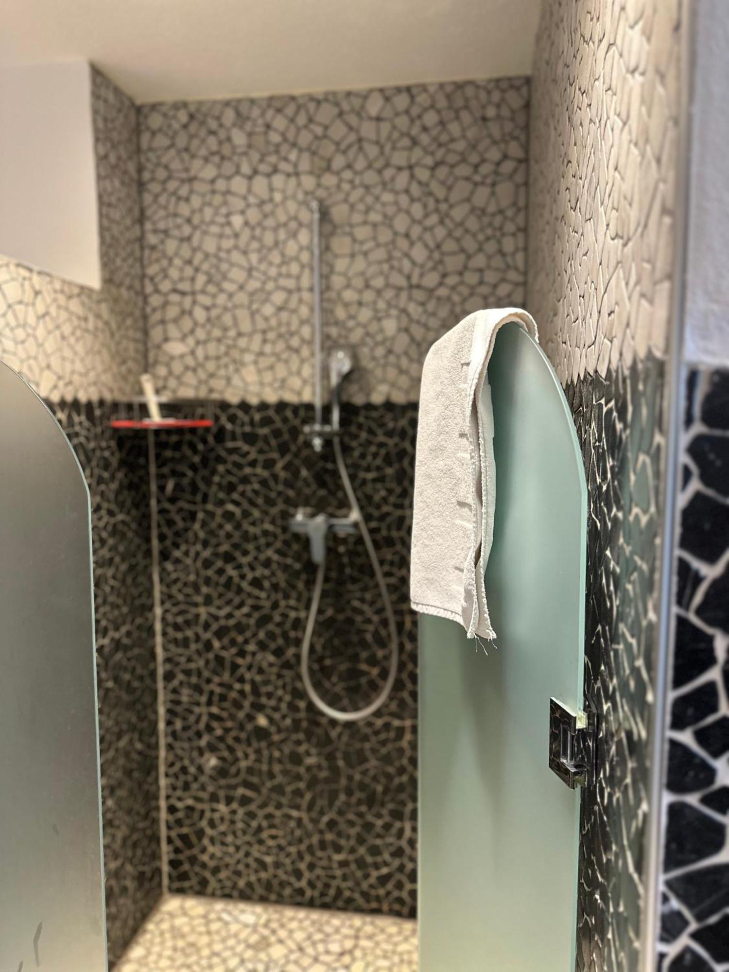 Ferienwohnung Schlossblick - 4 Sterne Sauna Pool Whirlpool Exklusiv 바라운펠츠 외부 사진