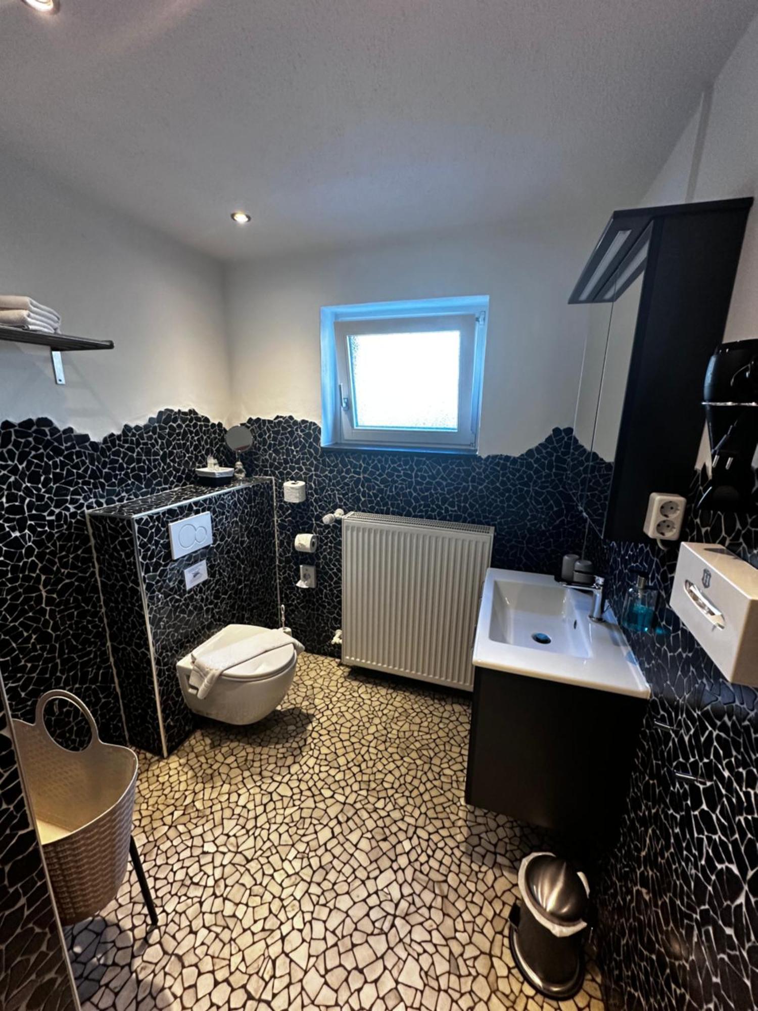 Ferienwohnung Schlossblick - 4 Sterne Sauna Pool Whirlpool Exklusiv 바라운펠츠 외부 사진