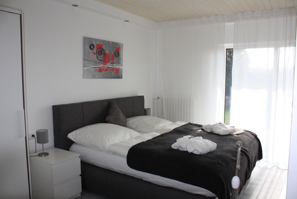 Ferienwohnung Schlossblick - 4 Sterne Sauna Pool Whirlpool Exklusiv 바라운펠츠 외부 사진